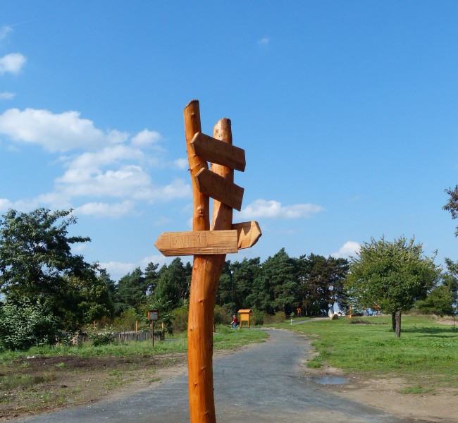 Vítejte ve virtuální prohlídce Naučné stezky Dobřichov!